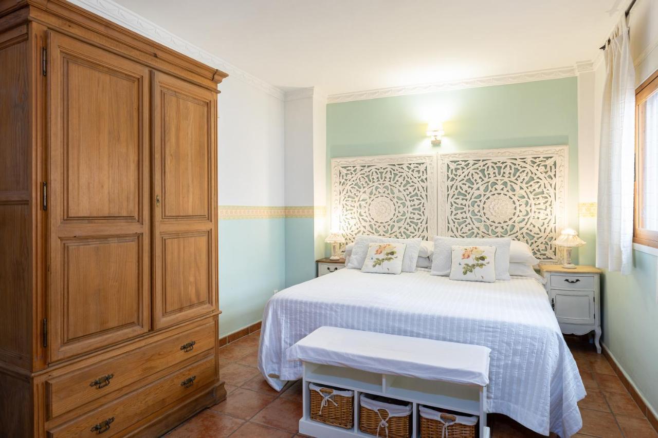 Puerta De Aduares Aparthotel Marbella Ngoại thất bức ảnh